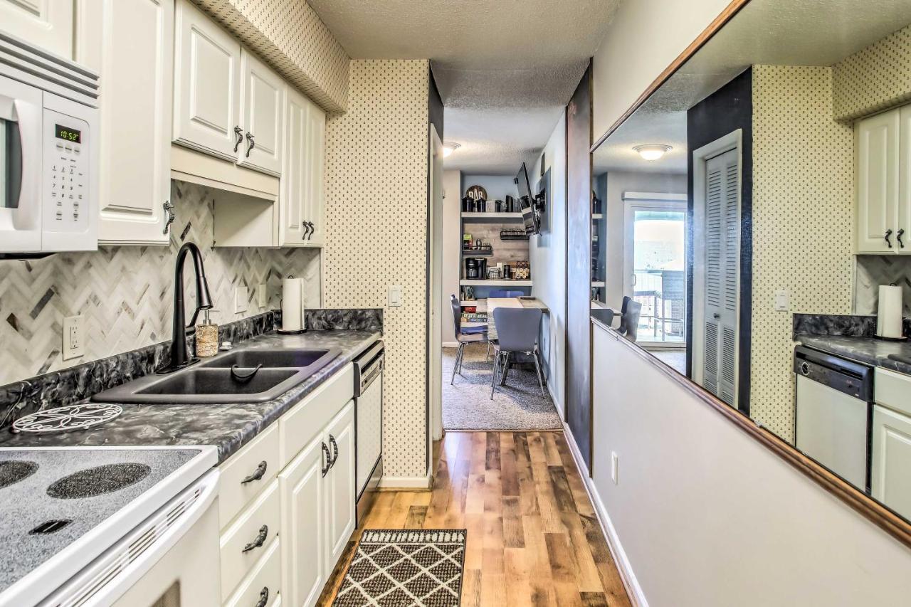 Cozy Carolina Beach Condo With Ocean Views! Exterior photo