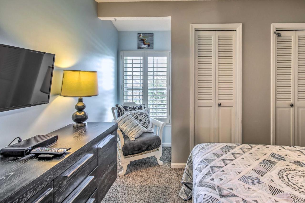 Cozy Carolina Beach Condo With Ocean Views! Exterior photo